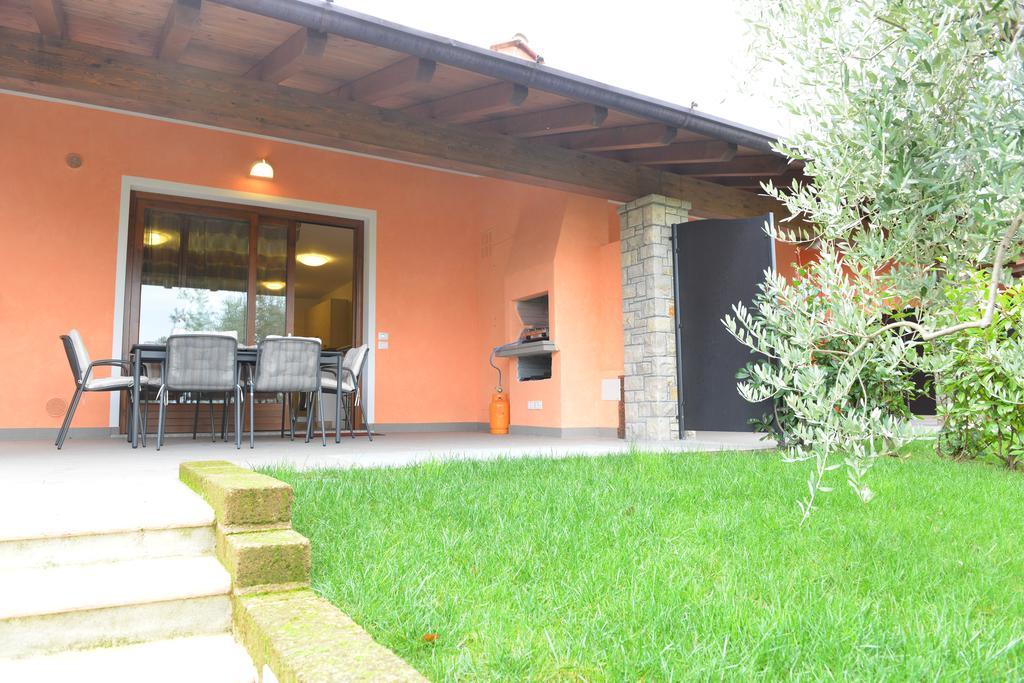 Residence Boschetti Manerba del Garda Oda fotoğraf