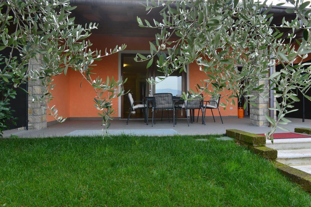 Residence Boschetti Manerba del Garda Dış mekan fotoğraf